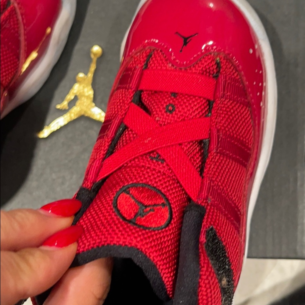Red Jordan 6 Rings (TD) - Picture 4 of 5